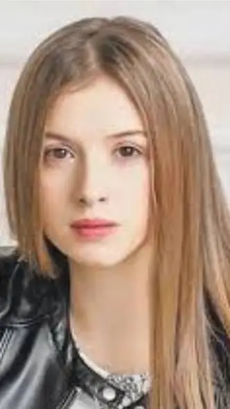 ai character: Алина кук background