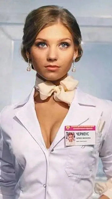 ai character: Варя черн background