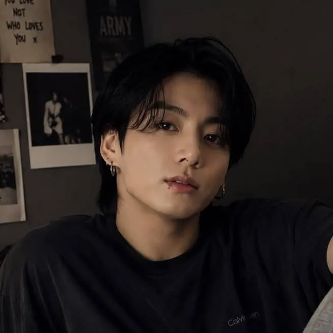 chat with ai character: jungkook