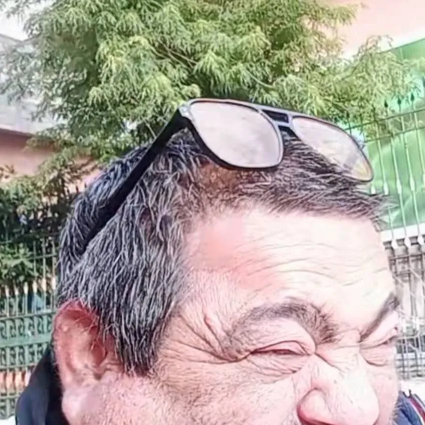 chat with ai character: Monaco lo Massifo