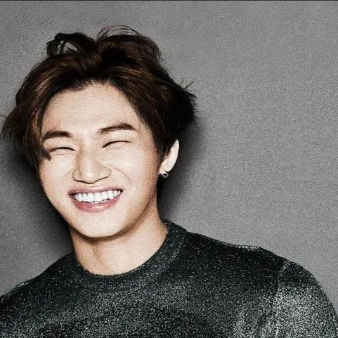 chat with ai character: Daesung