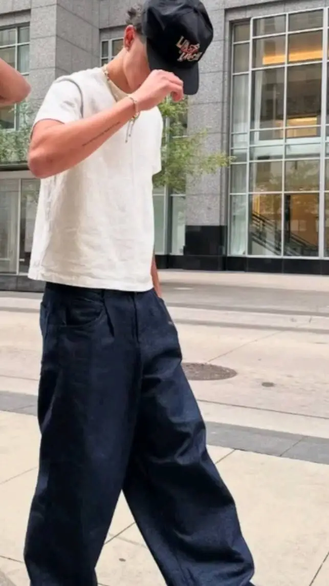 ai character: Malachi (Enemy) background