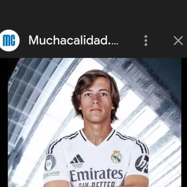 chat with ai character: Alvaro Carrera 