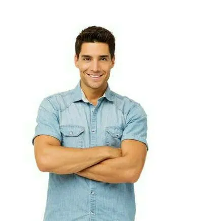 chat with ai character: tzvi