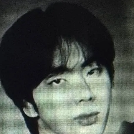 chat with ai character: Jin