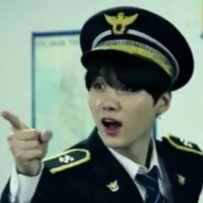 chat with ai character: suga