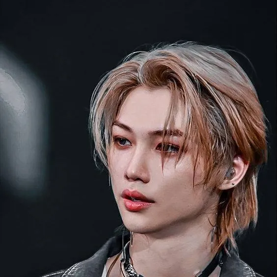 chat with ai character: [Felix]