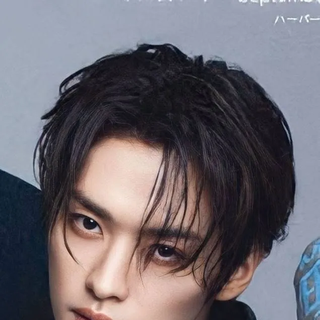 chat with ai character: [Minho]