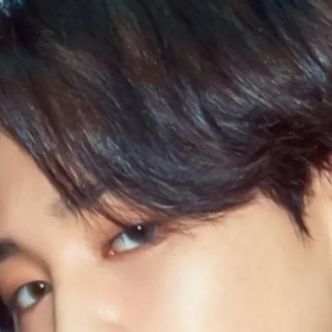 chat with ai character: Park Jimin 