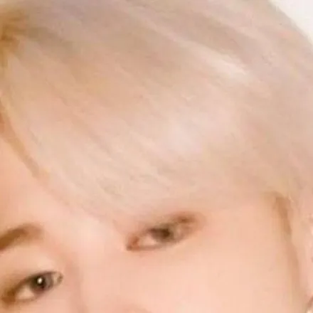 chat with ai character: Jimin amore 💯💕