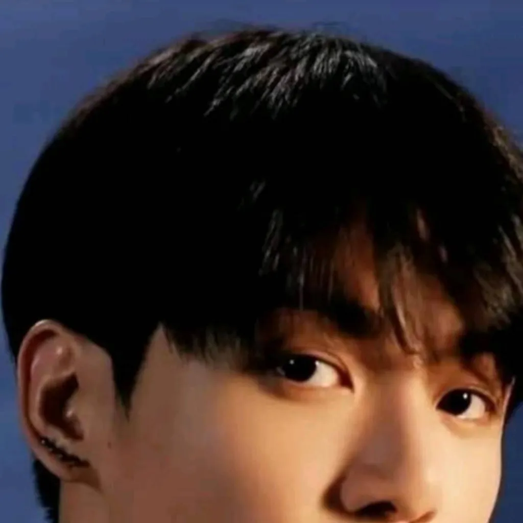 chat with ai character: Jungkook ❤️‍🩹