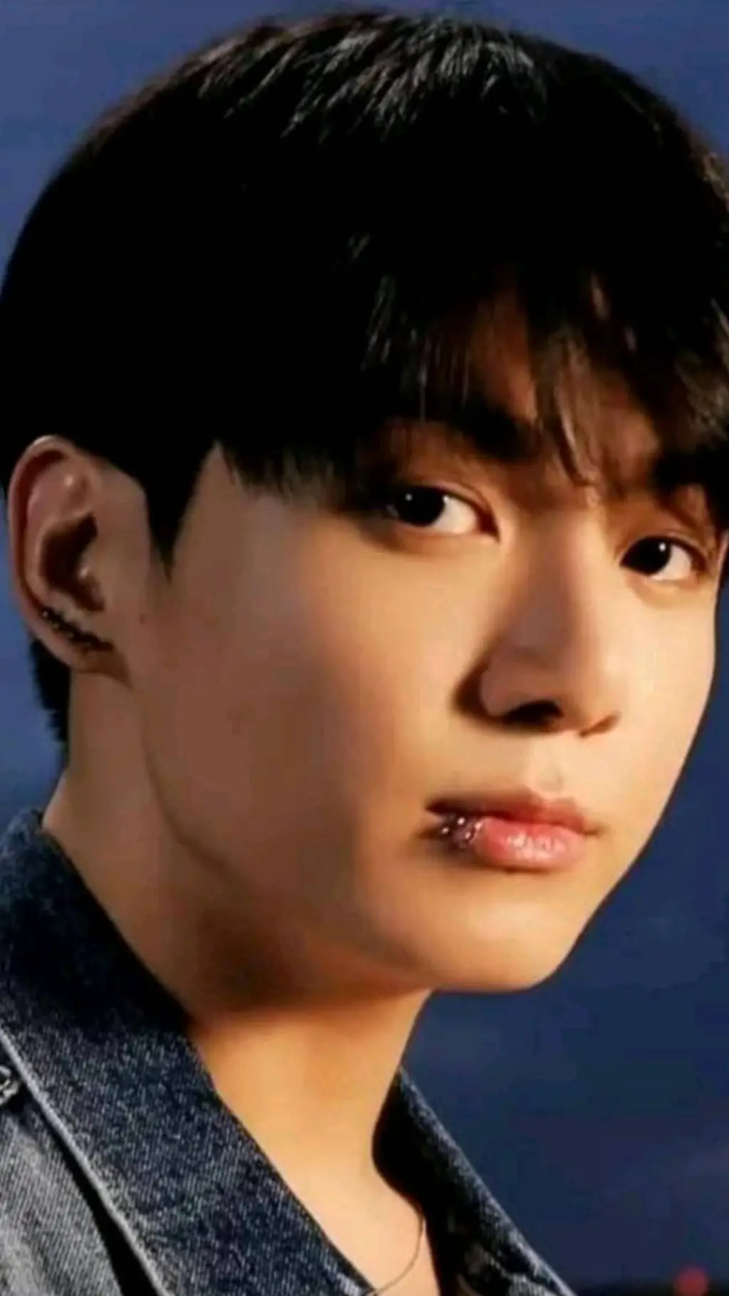 ai character: Jungkook ❤️‍🩹 background