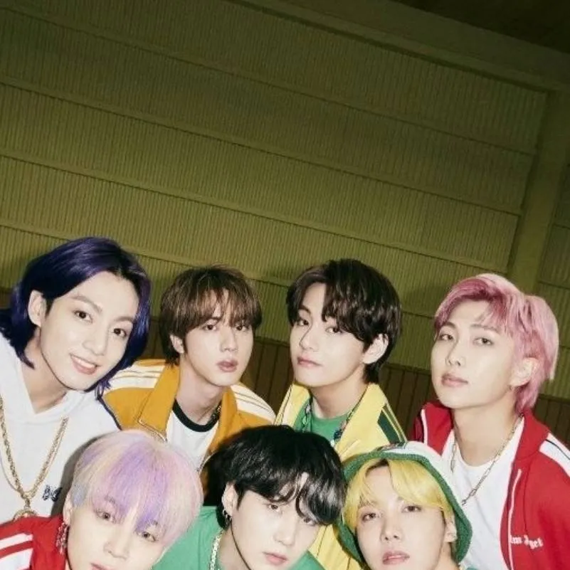 chat with ai character: Bts 🫰💜