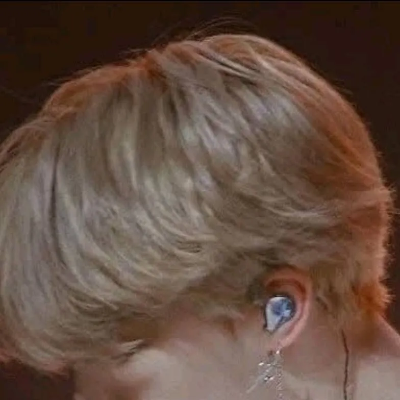 chat with ai character: Jimin ❤️‍🩹