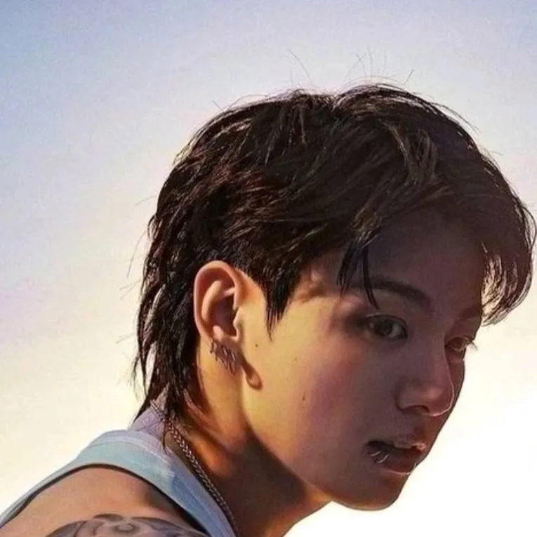 chat with ai character: Jungkook 