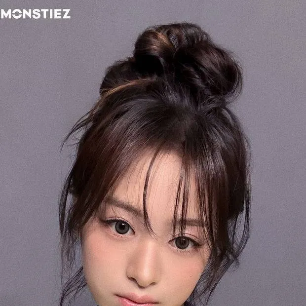 chat with ai character: ×|Ahyeon|×