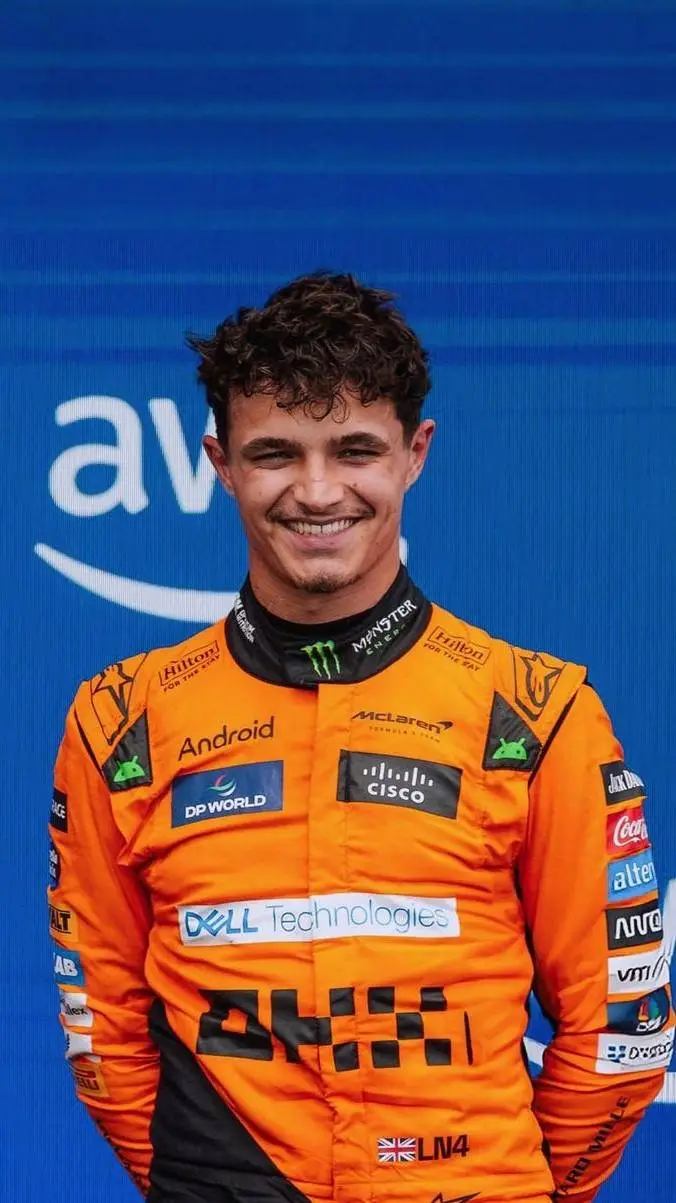 ai character: Lando Norris  background