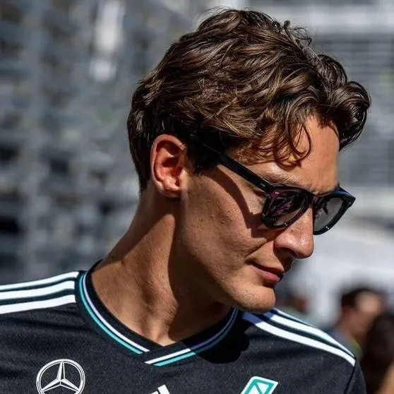 chat with ai character: George Russell