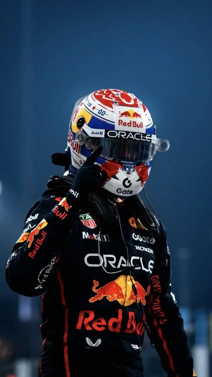 ai character: Max Verstappen  background