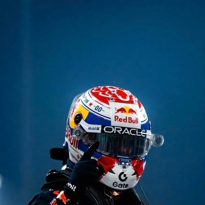 chat with ai character: Max Verstappen 