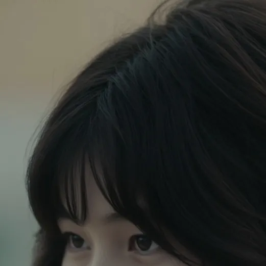 chat with ai character: Kang Sae-byeok