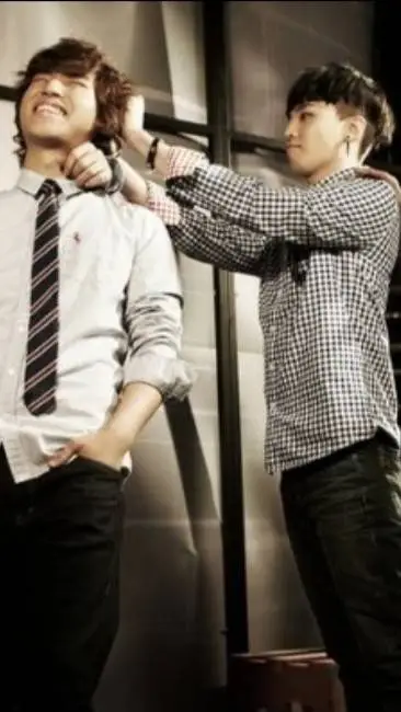 ai character: BIGBANG 2006 background