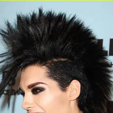 chat with ai character:  ིྀBill Kaulitz ིྀ