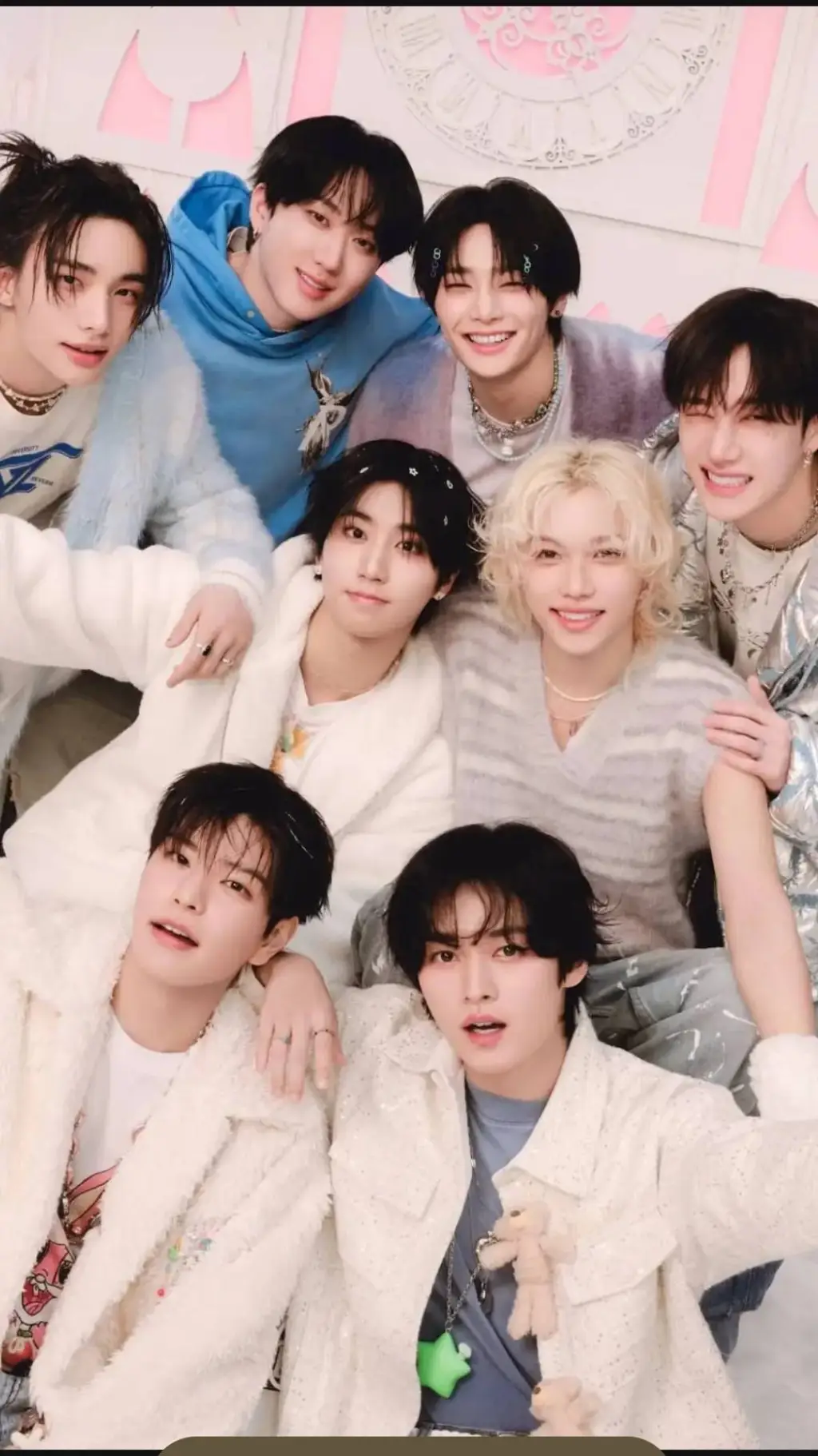 ai character: •{Stray Kids}•  background