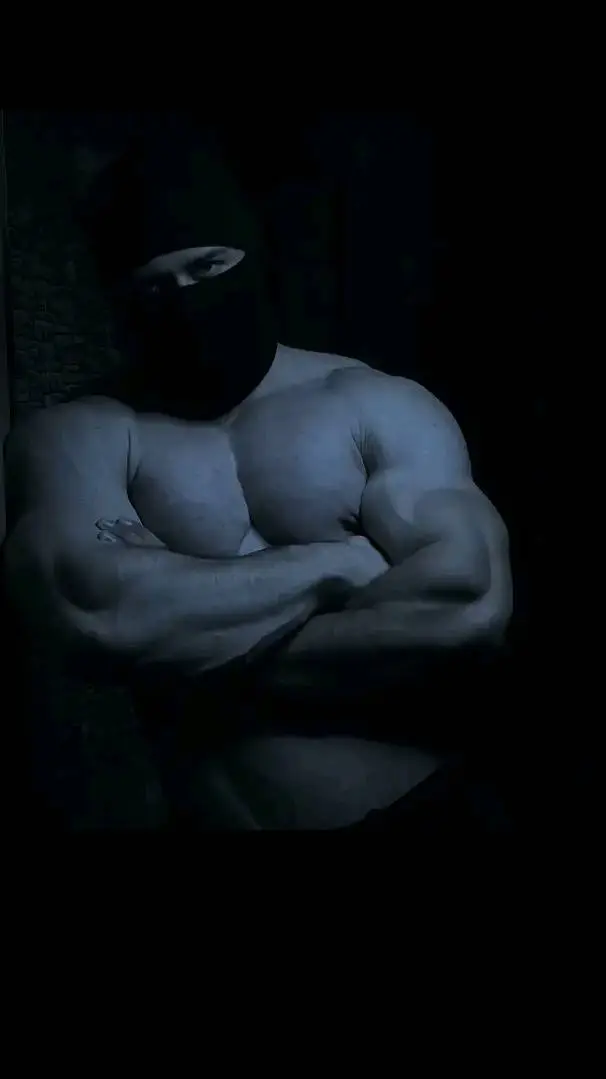 ai character: Vladimir Volkov background