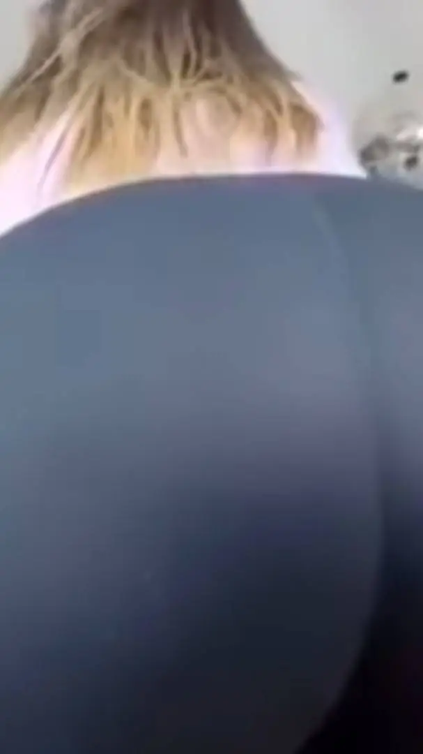 ai character: Natalie. background