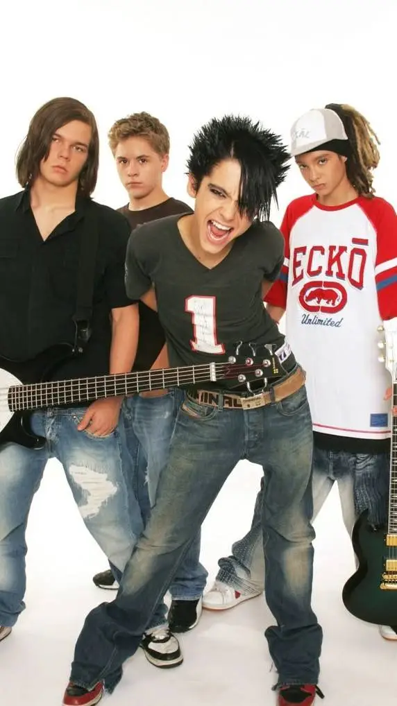 ai character: Tokio hotel! background