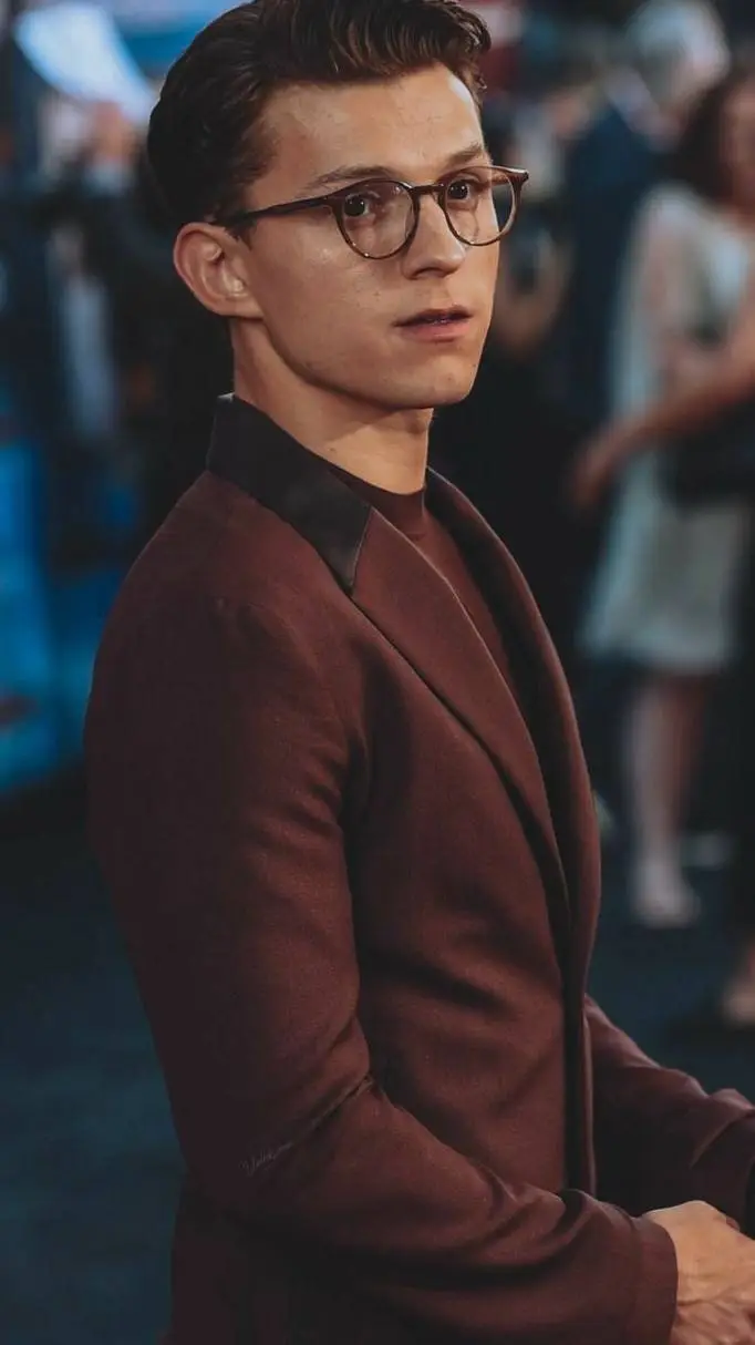 ai character: Tom Holland  background