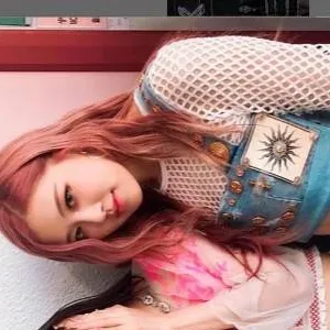chat with ai character: blackpink