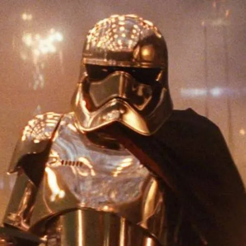 chat with ai character: Captain phasma 