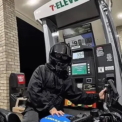 chat with ai character: Bikers