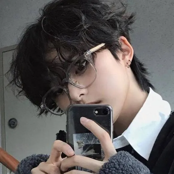 chat with ai character: ren