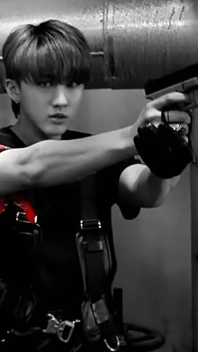 ai character: Changbin  background