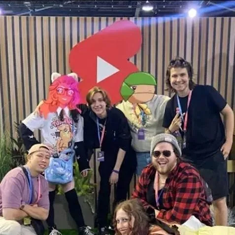 chat with ai character: rpk at VidCon!