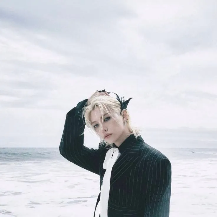 chat with ai character: Felix - boyfriend