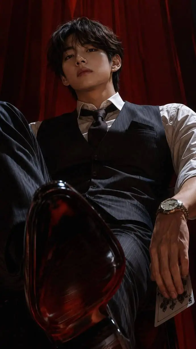Talkie AI - Chat with Kim Tae-hyung
