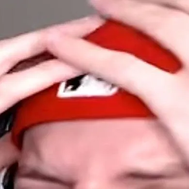 chat with ai character: streamer screamer