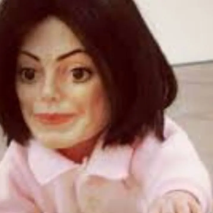 chat with ai character: Baby MJ