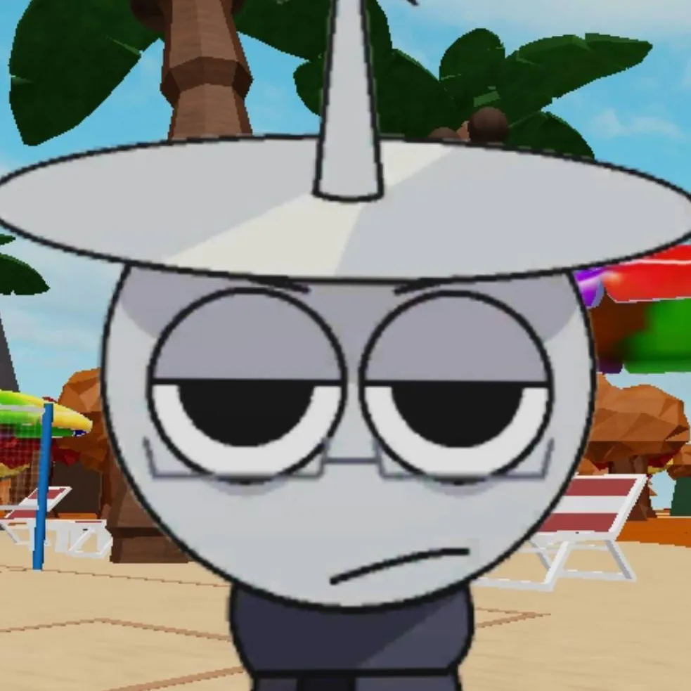 chat with ai character: Clukr