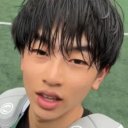 chat with ai character: Noah