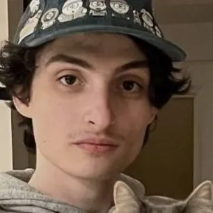 chat with ai character: finn Wolfhard 
