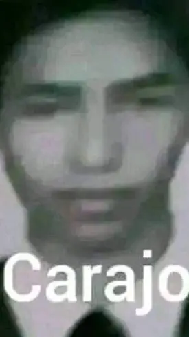 ai character: EL CREADOR background