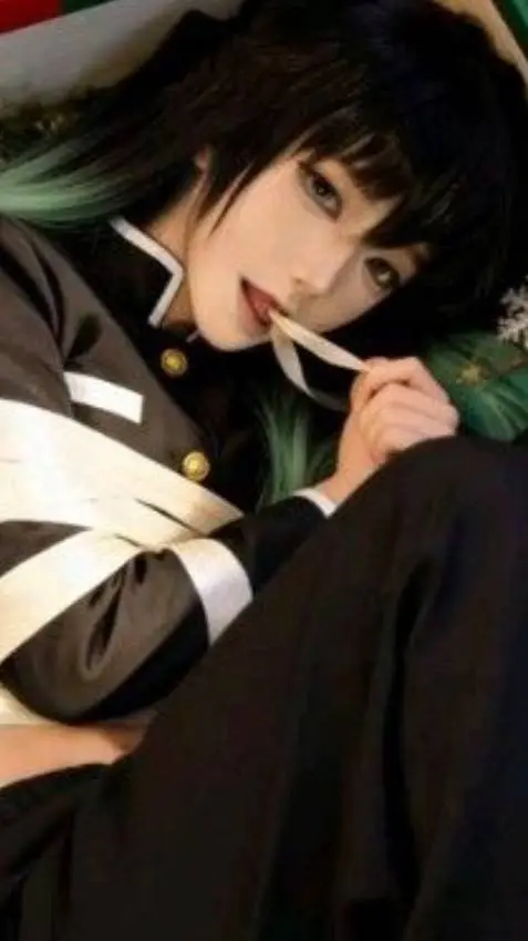 ai character: muichiro  background