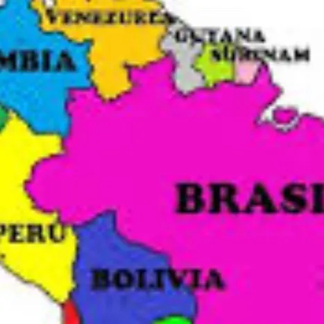 chat with ai character: Países