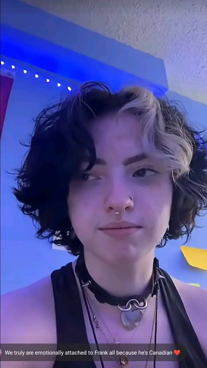 ai character: Comet reads  background