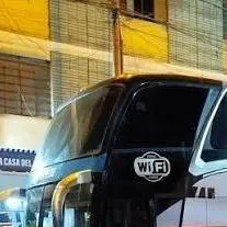 chat with ai character: internacional raza